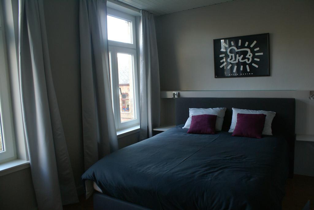 Guest House Feliz Lovaina Quarto foto